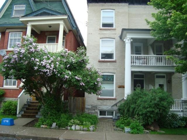 Australis Guest House Ottawa Exterior photo